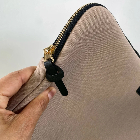 💚 Habitu - laptop cover bag - 11x15 inches - Picture 4 of 5